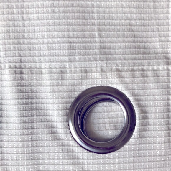 (2) Maison Home Draperies - Picture 2 of 5